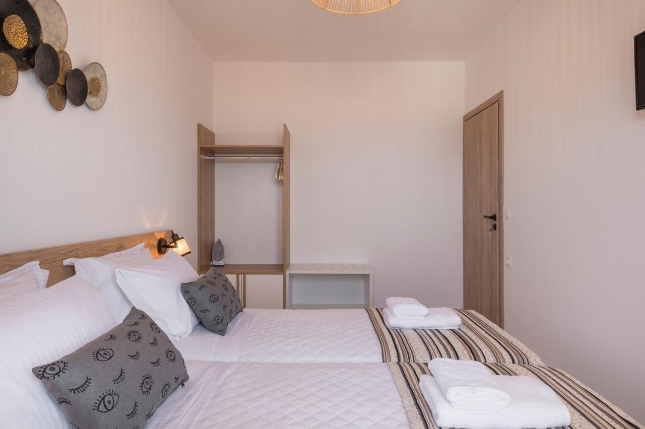Indigo Blue Seaside Deluxe Apartments Kissamos Ngoại thất bức ảnh