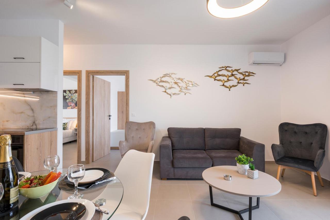 Indigo Blue Seaside Deluxe Apartments Kissamos Ngoại thất bức ảnh