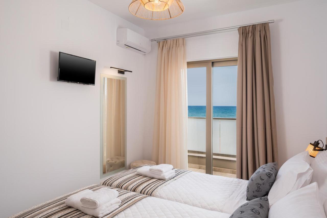 Indigo Blue Seaside Deluxe Apartments Kissamos Ngoại thất bức ảnh