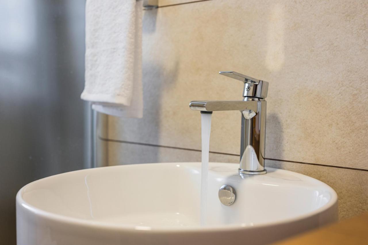 Indigo Blue Seaside Deluxe Apartments Kissamos Ngoại thất bức ảnh